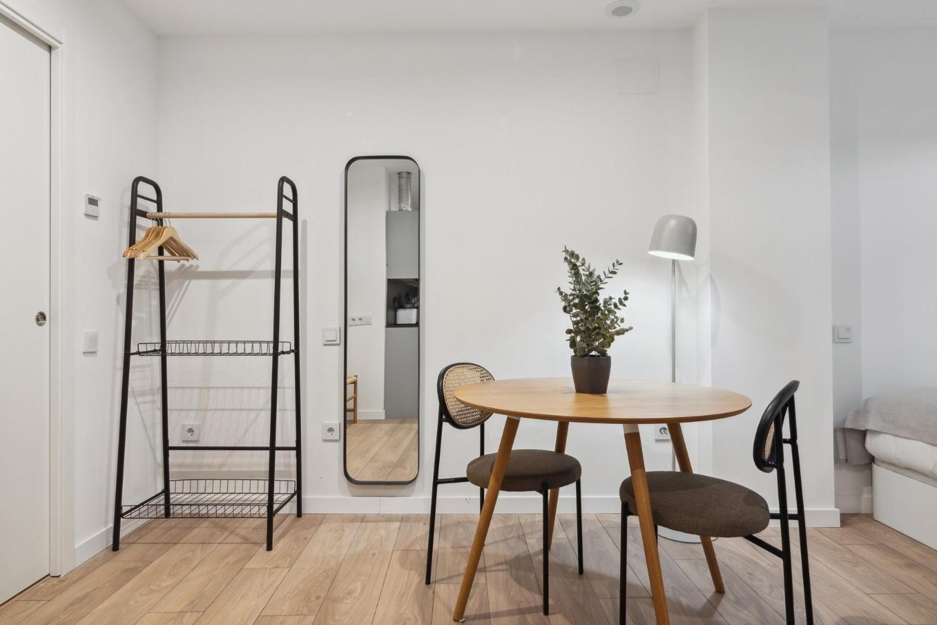 Limehome Valencia Carrer Del Pare Palau I Quer Room photo