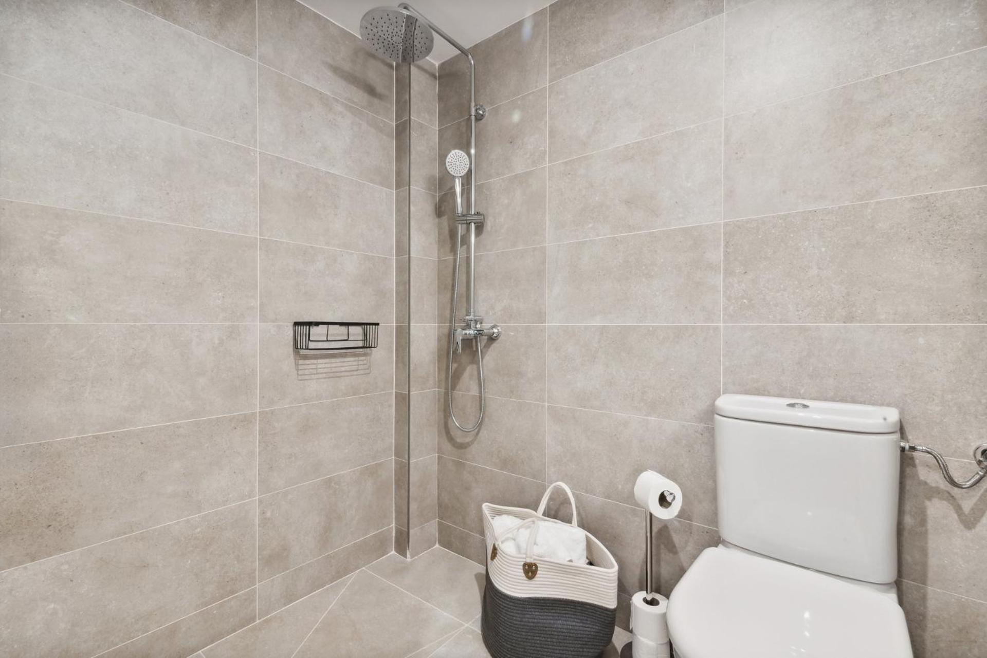 Limehome Valencia Carrer Del Pare Palau I Quer Room photo